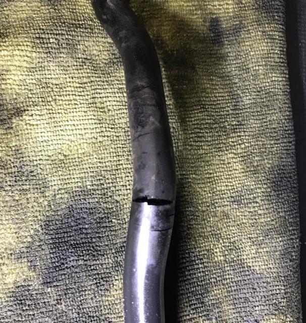 スポ/XRのオイルドレンホースの写真1