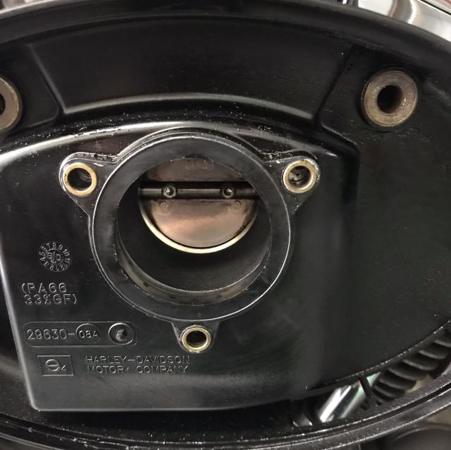 スロットルボディーの写真3